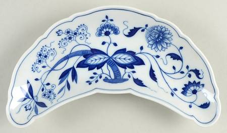 Blue Onion Crescent Salad Plate