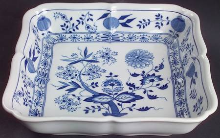 Blue Onion 9" Square Vegetable Bowl