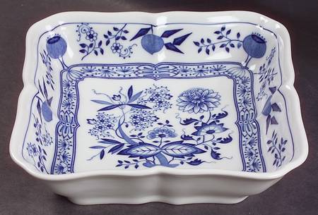 Blue Onion 7" Square Vegetable Bowl