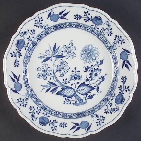 Blue Onion Dinner Plate