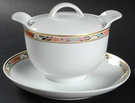 Bologna Round Gravy Boat & Lid with Underlate