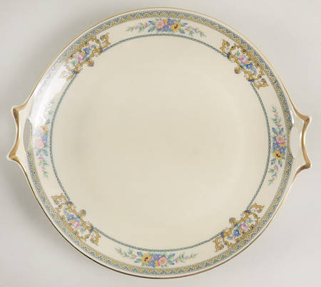 Carinthia Handled Cake Plate