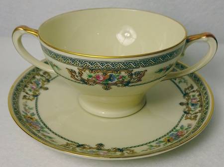 Carinthia Footed Cream Soup Bowl & Saucer Set by Hutschenreuther