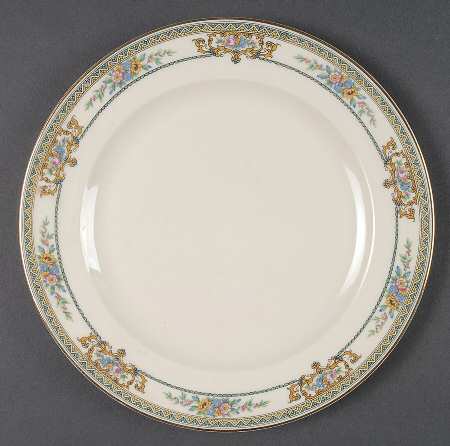 Carinthia Luncheon Plate