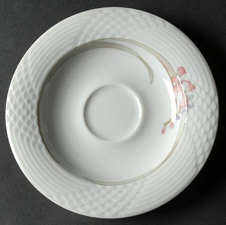 Carmina Saucer