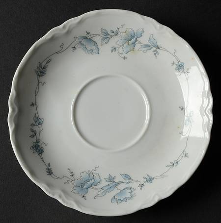 Castelle Saucer