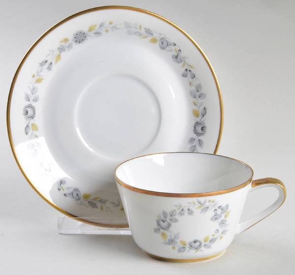 Celeste Flat Cup & Saucer Set