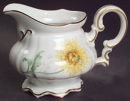 The Chrysanthemum Creamer