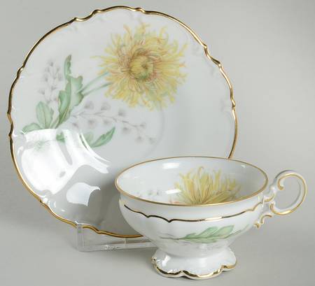 The Chrysanthemum Footed Demitasse Cup & Saucer Set