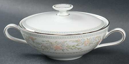 Christine Sugar Bowl & Lid