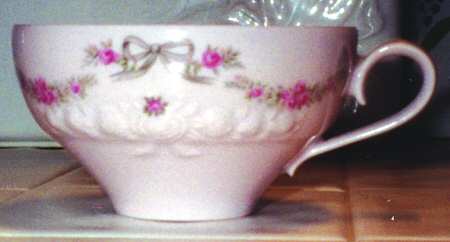 Colette Flat Cup