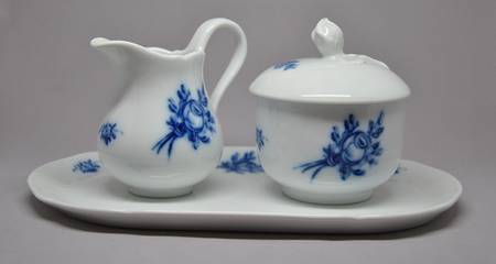 Cobalt Rose Creamer & Sugar with Lid & Tray Set