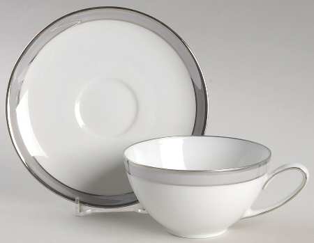 Davos Flat Cup & Saucer Set