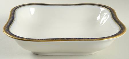 The Diplomat 9" Square Vegetable Bowl
