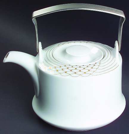 D'Oro Teapot & Lid