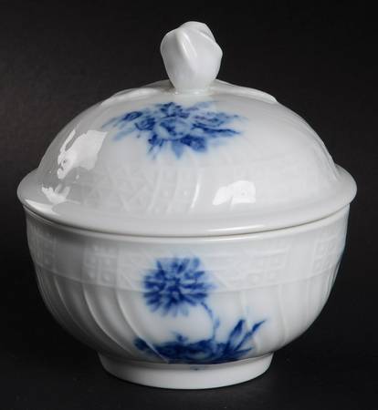 Dresden Blau Sugar Bowl & Lid