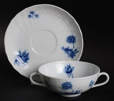 Dresden Blau Flat Cream Soup Bowl & Saucer Set
