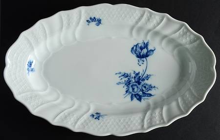 Dresden Blau 14" Oval Serving Platter
