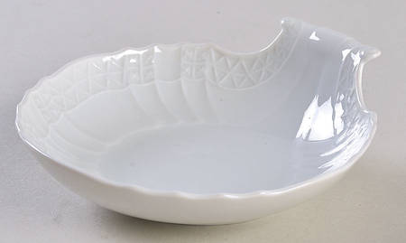 Dresden All White 4" Shell Shaped Dish