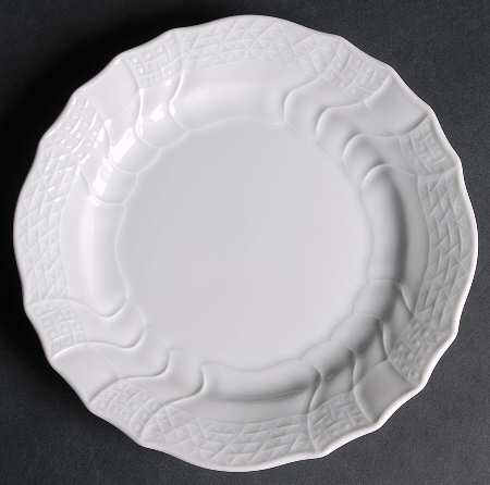 Dresden All White Dessert/Pie Plate