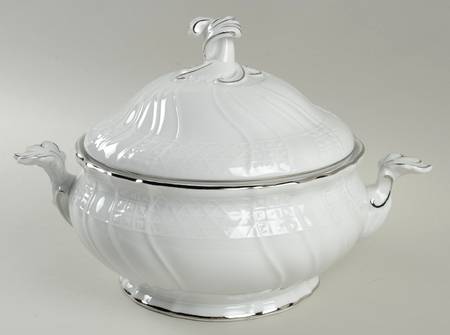 Dresden Platinum Round Covered Vegetable