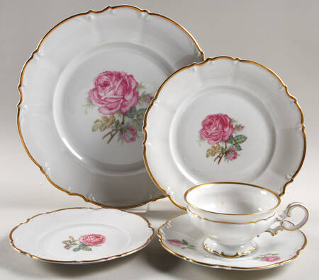 The Dundee 5 Piece Hostess Set