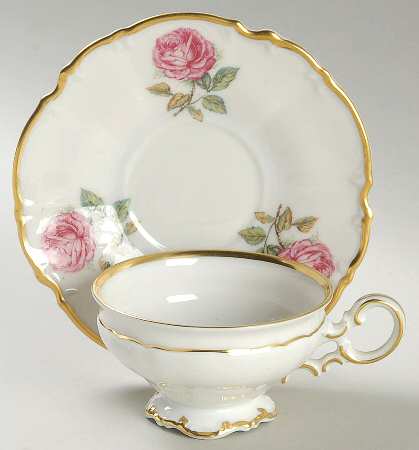 The Dundee Footed Demitasse Cup & Saucer Set by Hutschenreuther