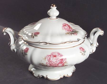 The Dundee Tureen &  Lid