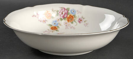 The Eaton 9" Round Vegetable Bowl