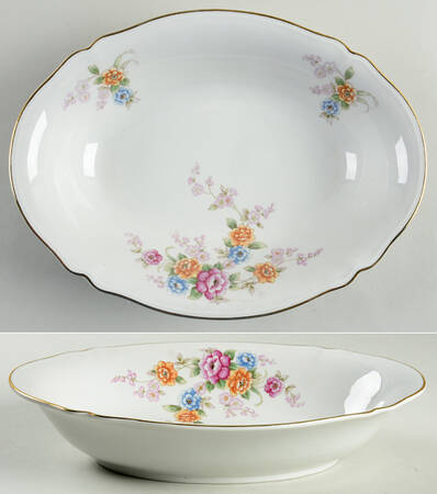 The Eaton 10" Oval Vegetable Bowl