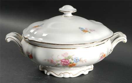 The Eaton Round Covered Vegetable