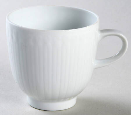 Elite White Footed Cup