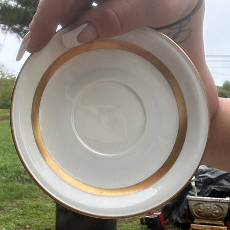 Empire Saucer