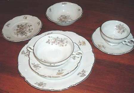 Empire Rose Dinner Plate