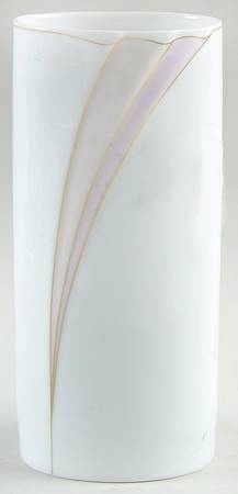 En Vogue 8" Cylinder Vase