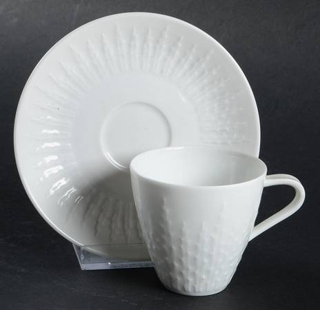 Exzellenz Flat Demitasse Cup & Saucer Set