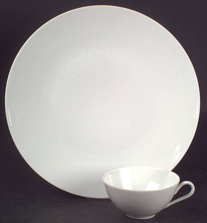 Favorit (Undecorated) Dinner Plate