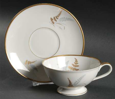 The Ferndale Footed Cup & Saucer Set