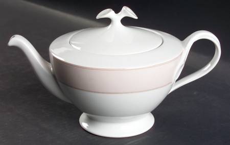 Fontaine Teapot & Lid