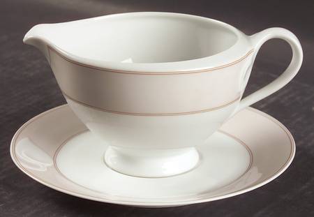 Fontaine Gravy Boat & Underplate