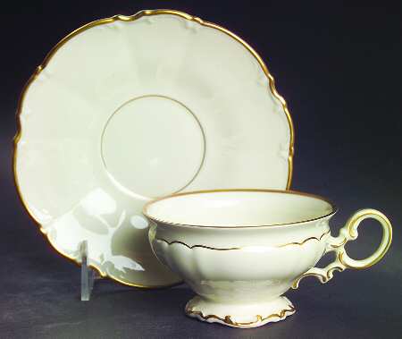 Hamilton Footed Cup & Saucer Set