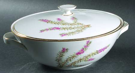 Heather White Round Covered Vegetable
