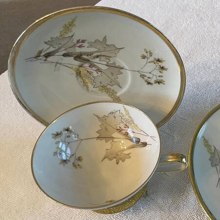 03289 Footed Cup & Saucer Set