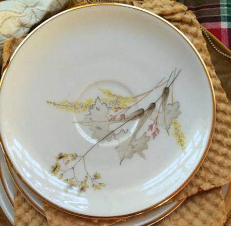 03289 Saucer