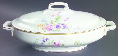 HUT12 (WHITE) Oval Covered Vegetable