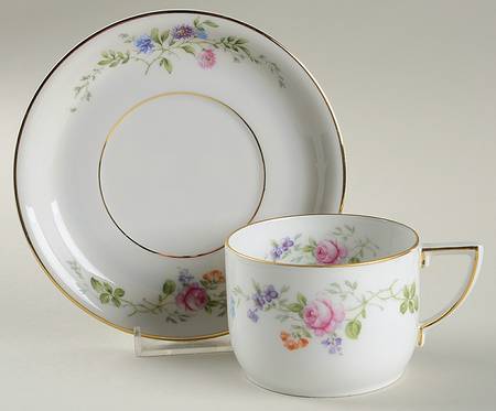HUT12 (WHITE) Flat Cup & Saucer Set