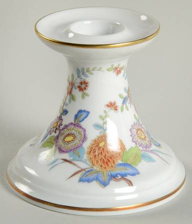 HUT159 Single Light Candlestick