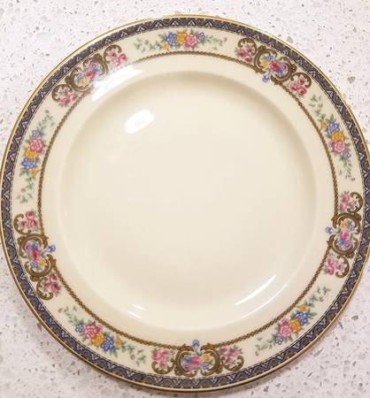 HUT190 Luncheon Plate