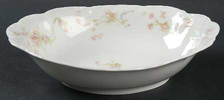 HUT23 9" Oval Vegetable Bowl