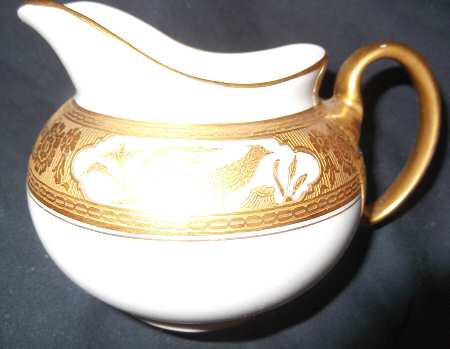 HUT287 Creamer